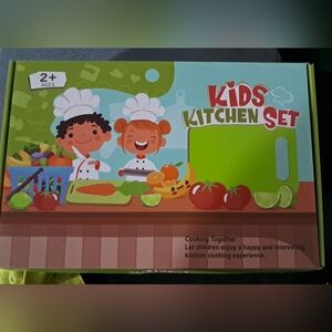 Little Chefs Kitchen Set - Green 28 Pc